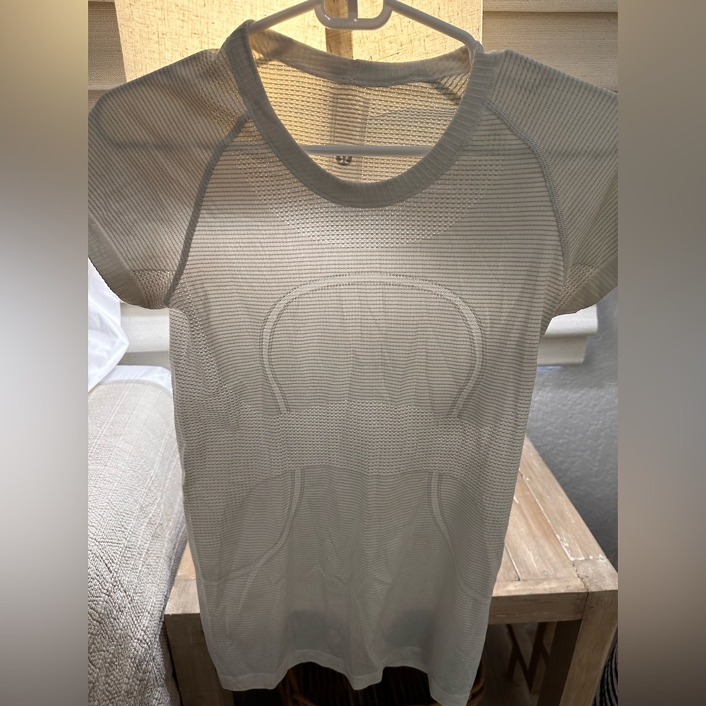 White basic lululemon